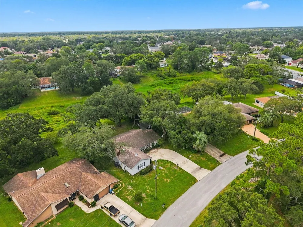 2134 LAREDO AVENUE Spring Hill, FL 34608