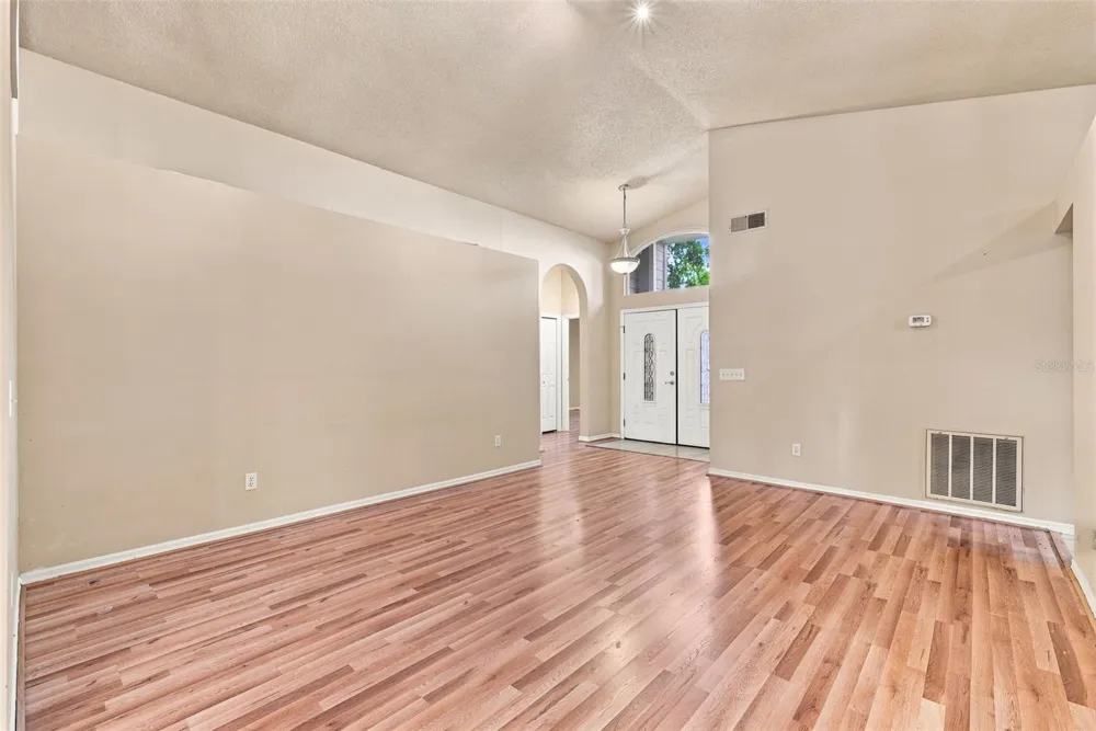 1109 PIEDMONT OAKS DRIVE Apopka, FL 32703