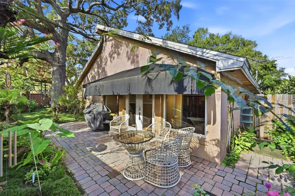 1109 PIEDMONT OAKS DRIVE Apopka, FL 32703