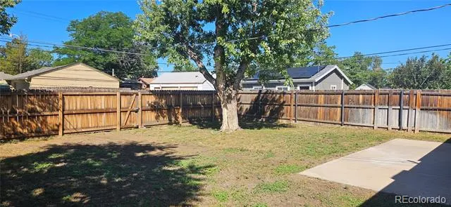 1741 Macon Street Aurora, CO 80010