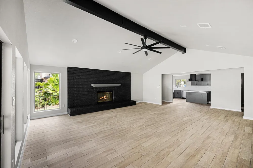 15 Presidio Road Montgomery, TX 77356