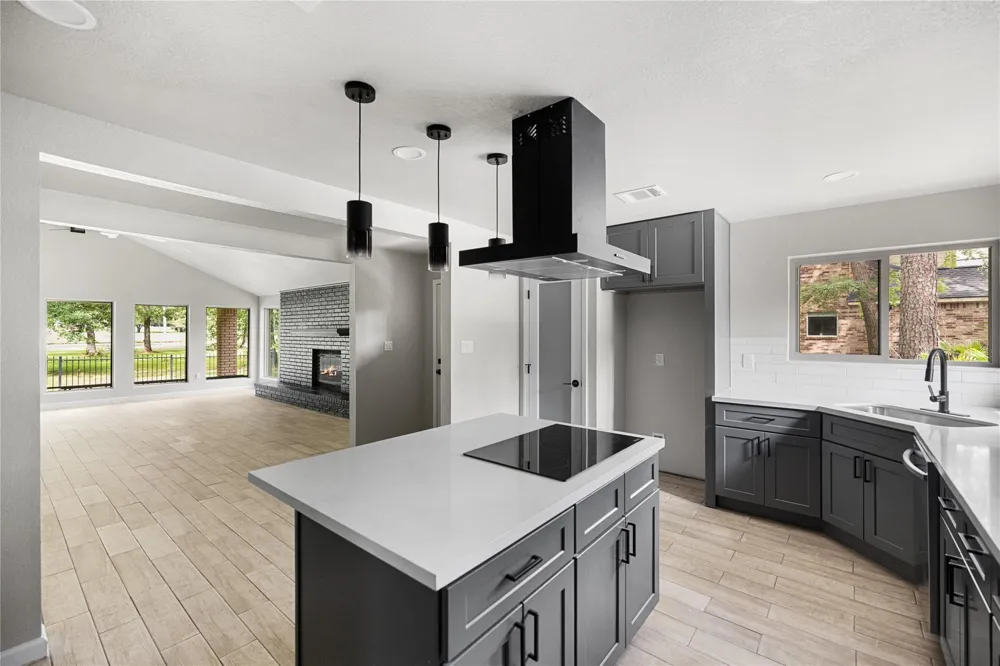 15 Presidio Road Montgomery, TX 77356