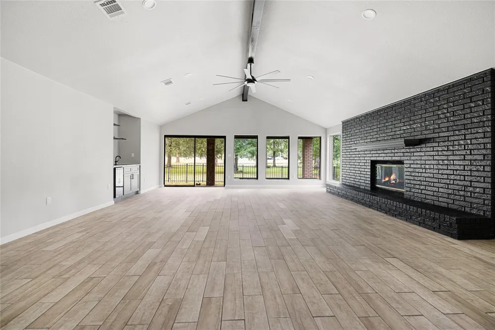 15 Presidio Road Montgomery, TX 77356