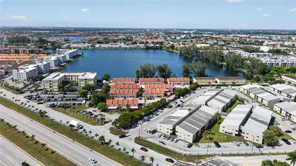 8351 NW 99th St #C-5 Hialeah Gardens, FL 33016