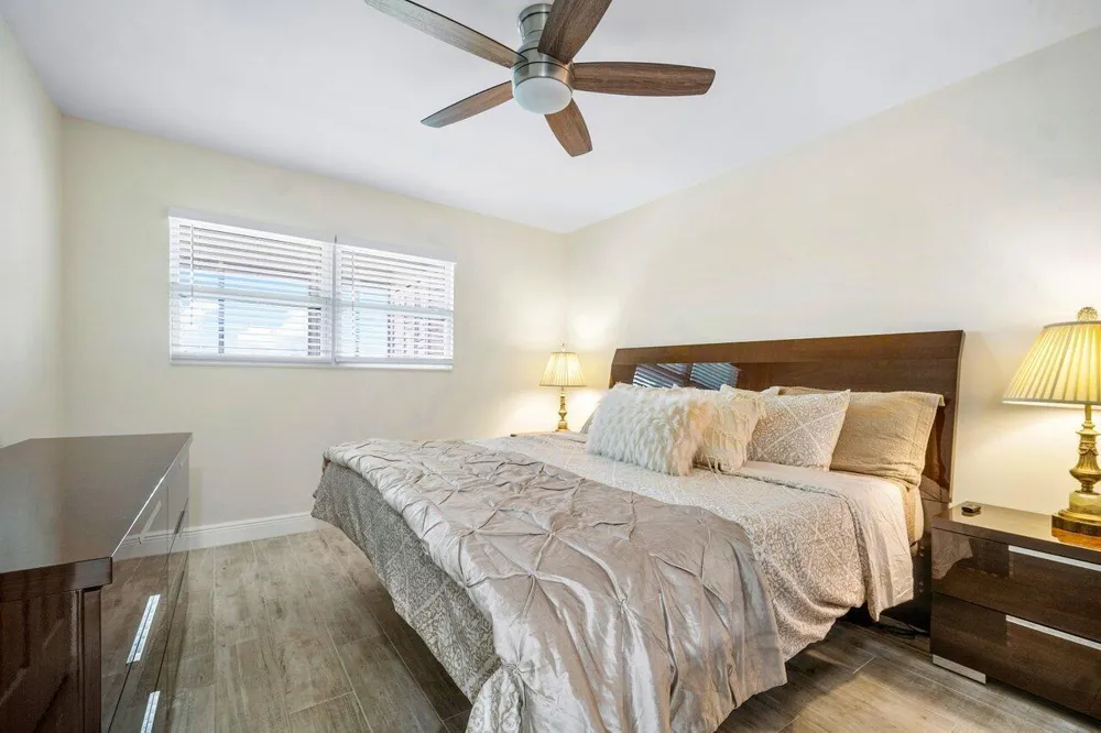 76 FLANDERS B Delray Beach, FL 33484