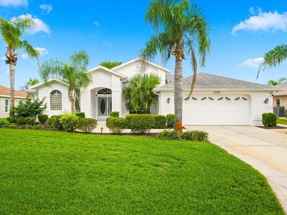 9295 BUTLER BOULEVARD Weeki Wachee, FL 34613