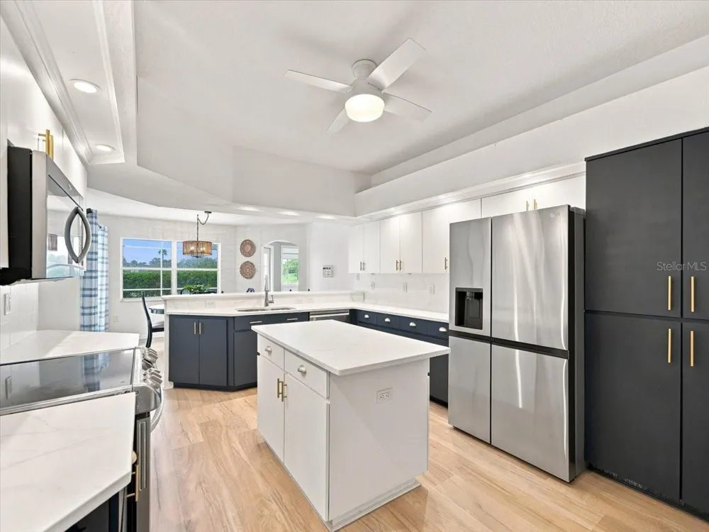 9295 BUTLER BOULEVARD Weeki Wachee, FL 34613
