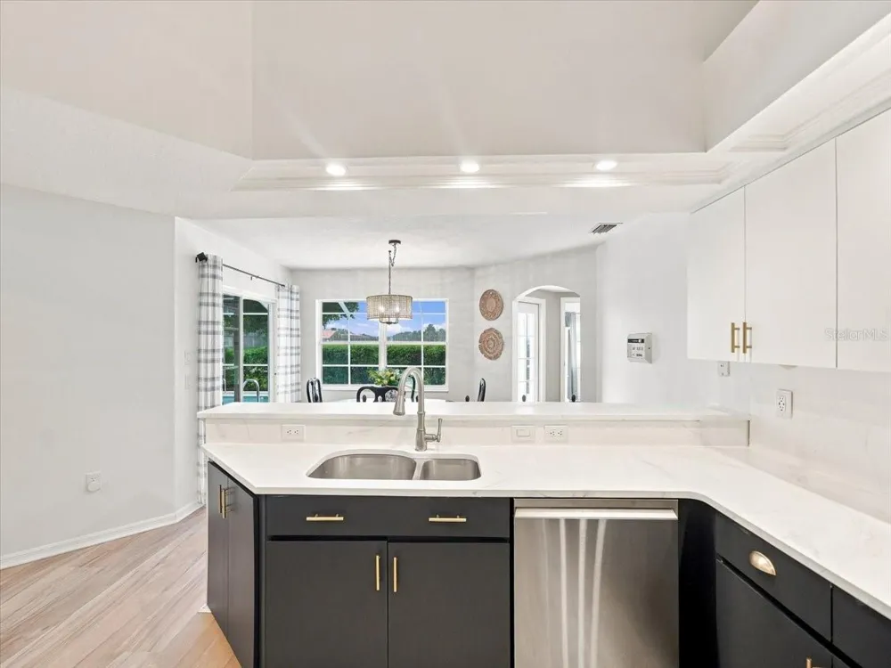9295 BUTLER BOULEVARD Weeki Wachee, FL 34613