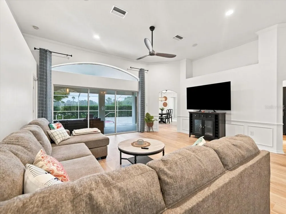 9295 BUTLER BOULEVARD Weeki Wachee, FL 34613