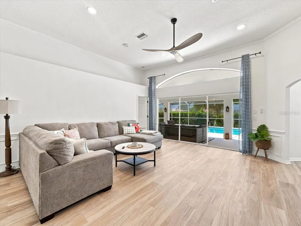 9295 BUTLER BOULEVARD Weeki Wachee, FL 34613