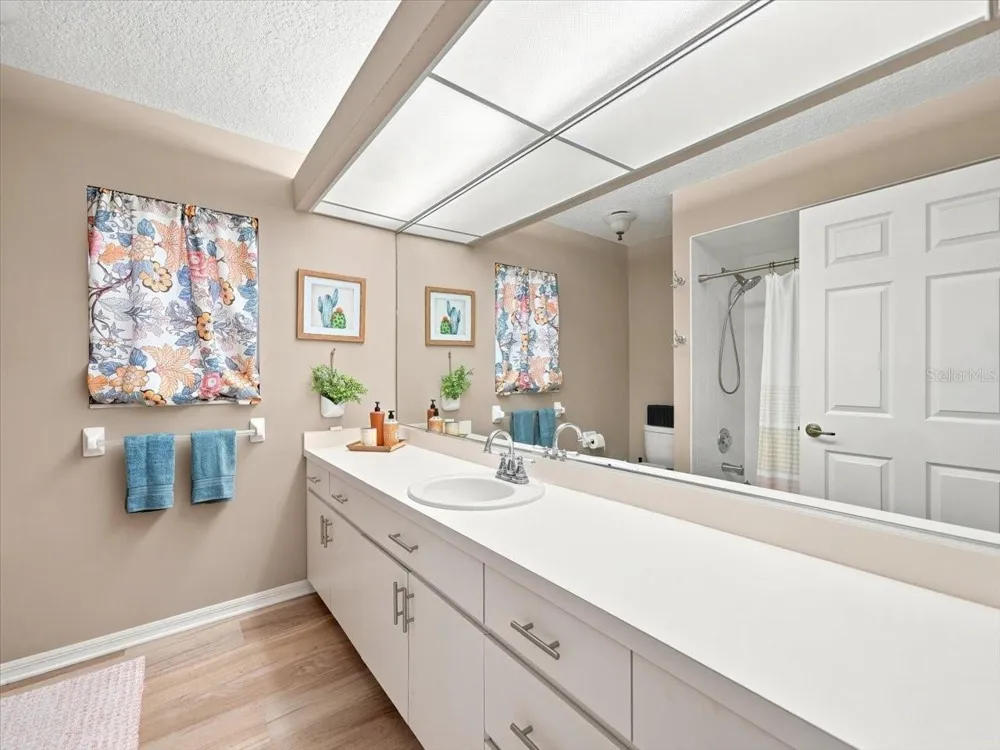 9295 BUTLER BOULEVARD Weeki Wachee, FL 34613
