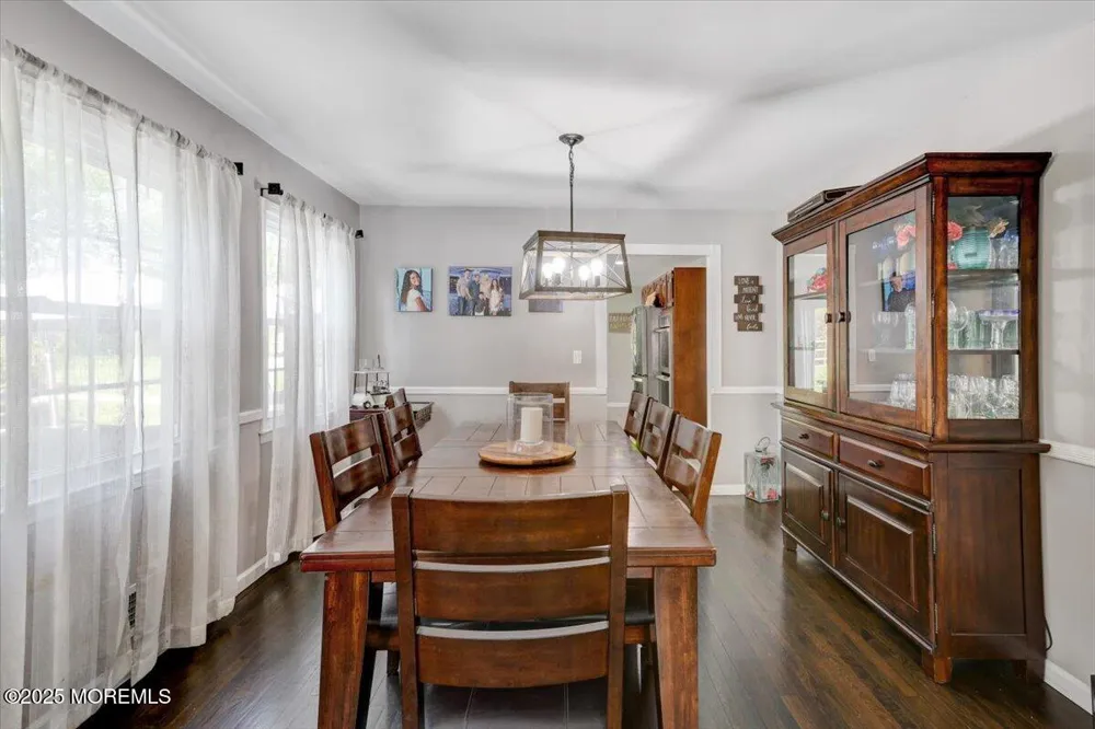 733 Colts Neck Road Freehold, NJ 07728