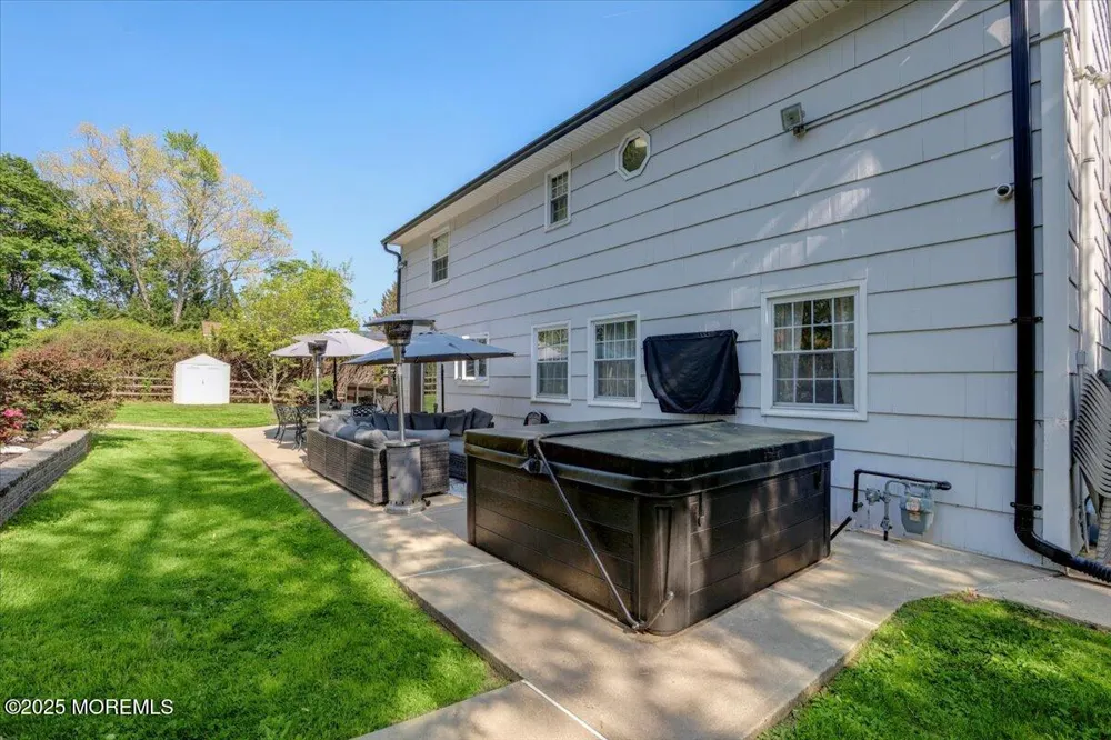 733 Colts Neck Road Freehold, NJ 07728