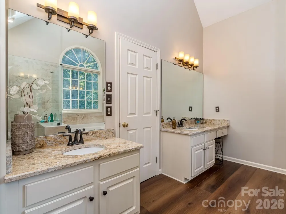 9707 St Barts Lane Huntersville, NC 28078
