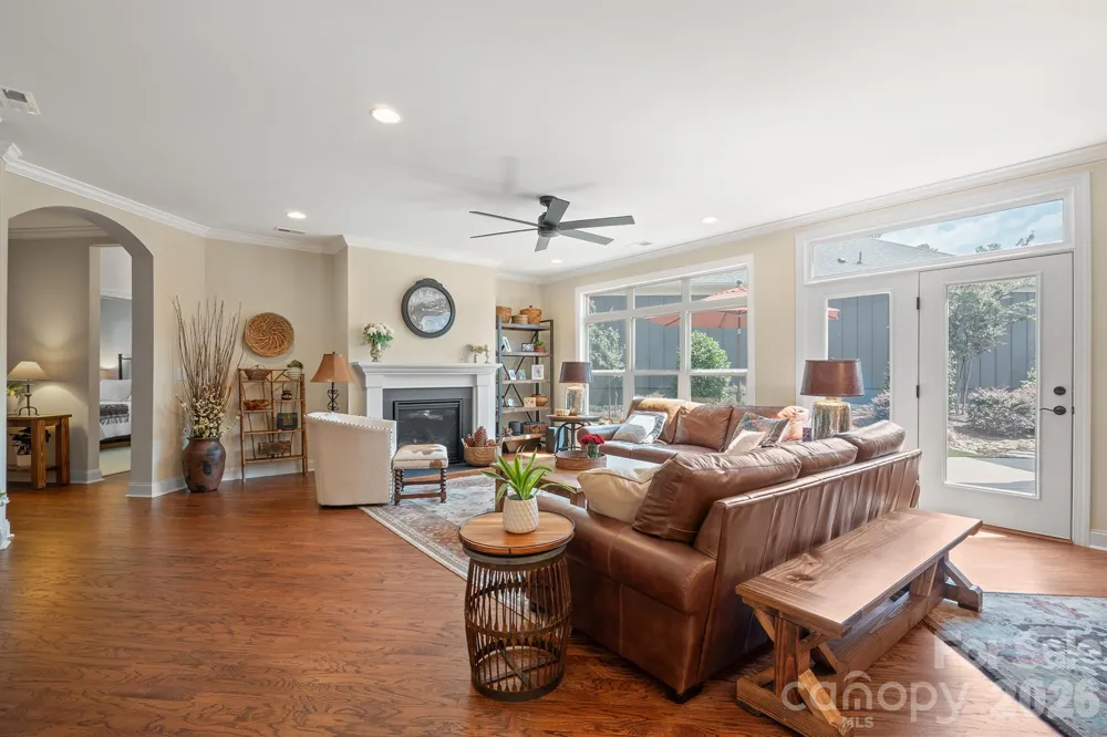 2205 Lincolnshire Lane Waxhaw, NC 28173