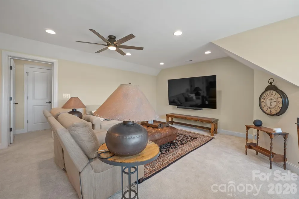 2205 Lincolnshire Lane Waxhaw, NC 28173