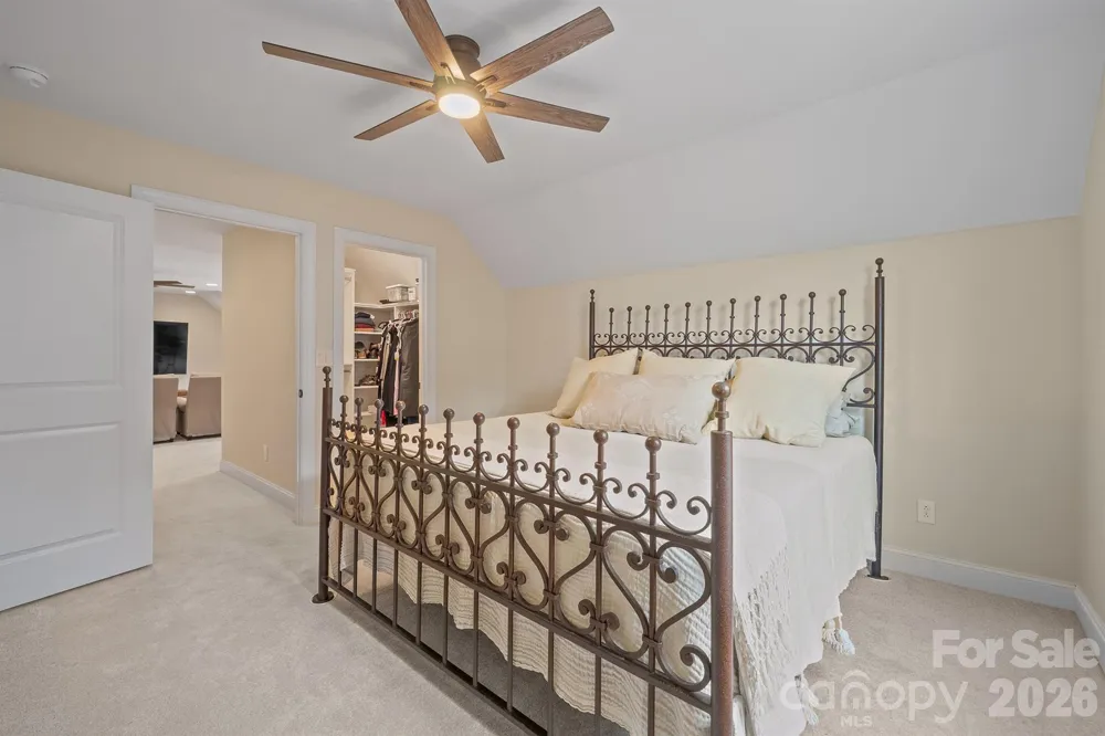2205 Lincolnshire Lane Waxhaw, NC 28173