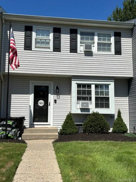 12 Federal Lane Coram, NY 11727