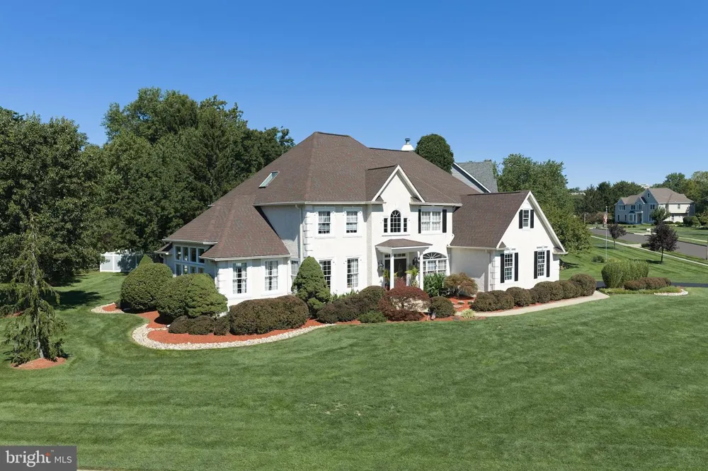1280 TAYLOR DRIVE Langhorne, PA 19047