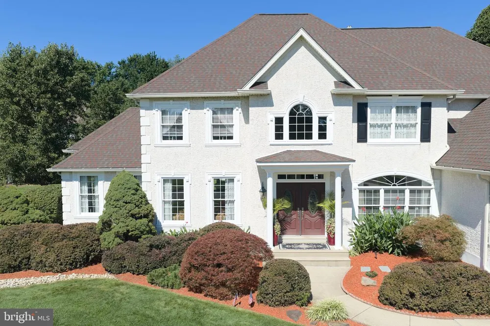 1280 TAYLOR DRIVE Langhorne, PA 19047