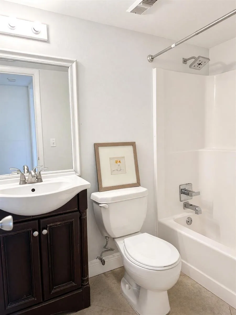 6716 Palmetto Circle S #202 Boca Raton, FL 33433