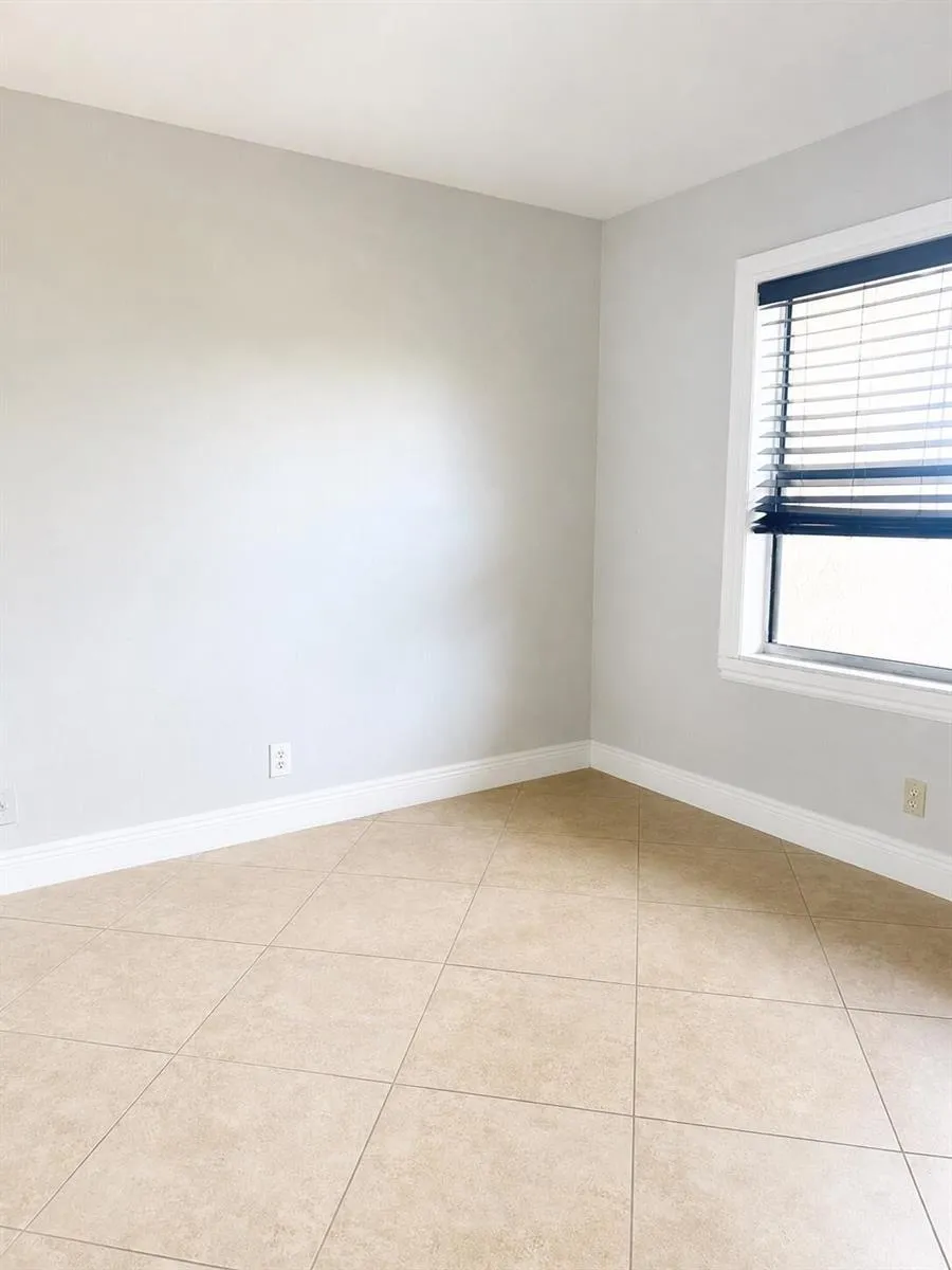 6716 Palmetto Circle S #202 Boca Raton, FL 33433
