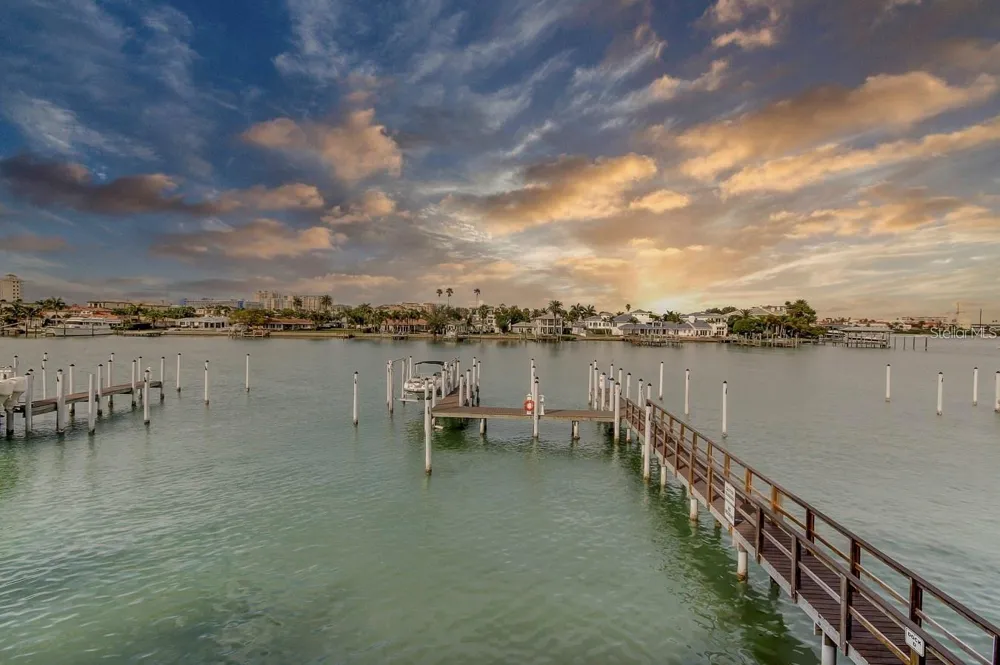 176 BRIGHTWATER DRIVE #2 Clearwater, FL 33767