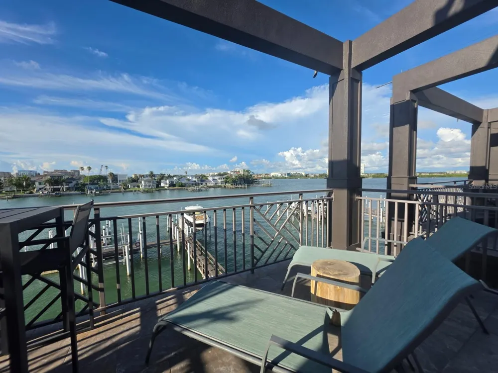 176 BRIGHTWATER DRIVE #2 Clearwater, FL 33767