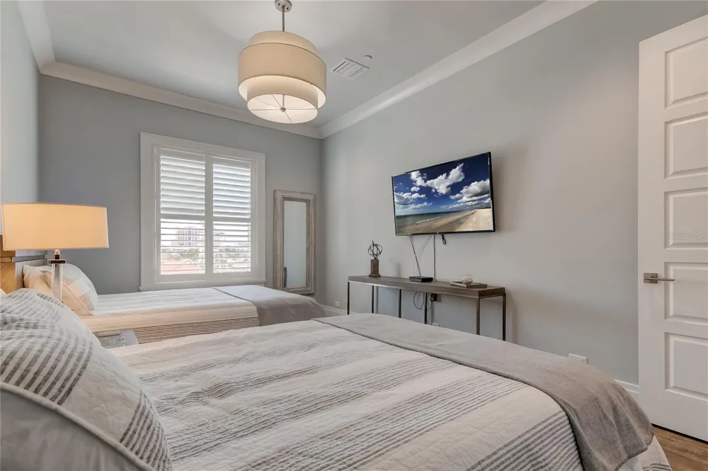 176 BRIGHTWATER DRIVE #2 Clearwater, FL 33767