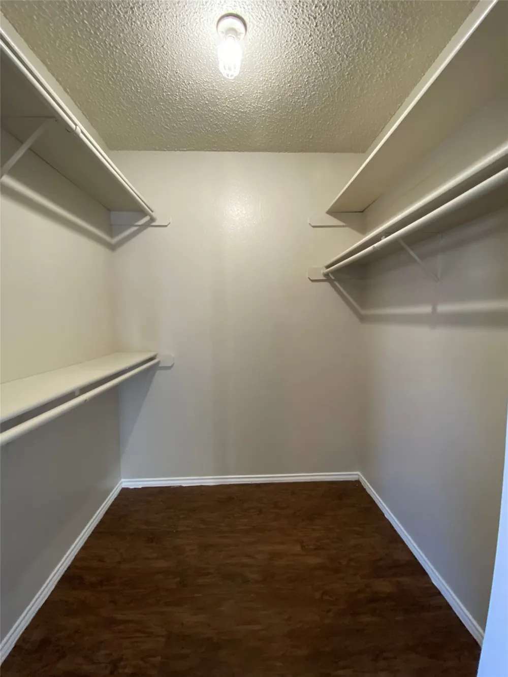 2024 Redwing Way Round Rock, TX 78664