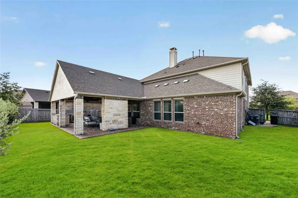 13510 Sorghum Drive Rosharon, TX 77583