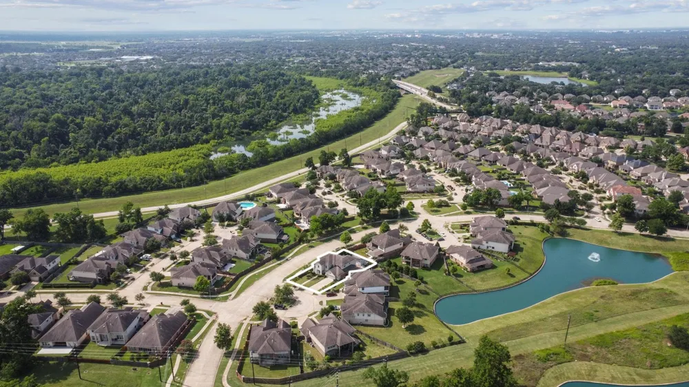 6510 Brady Springs Court Sugar Land, TX 77479