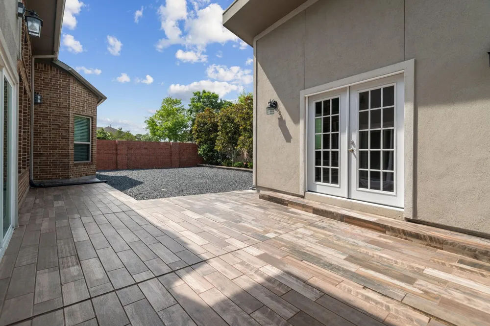 6510 Brady Springs Court Sugar Land, TX 77479