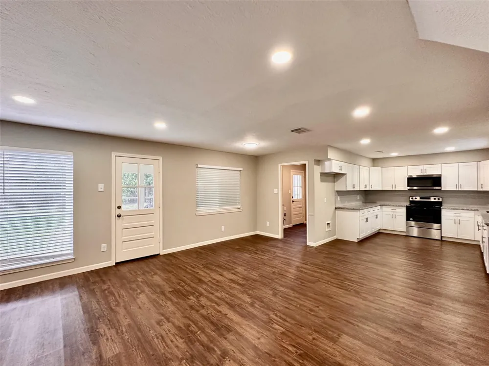 3439 Aspen Bend Drive Houston, TX 77068