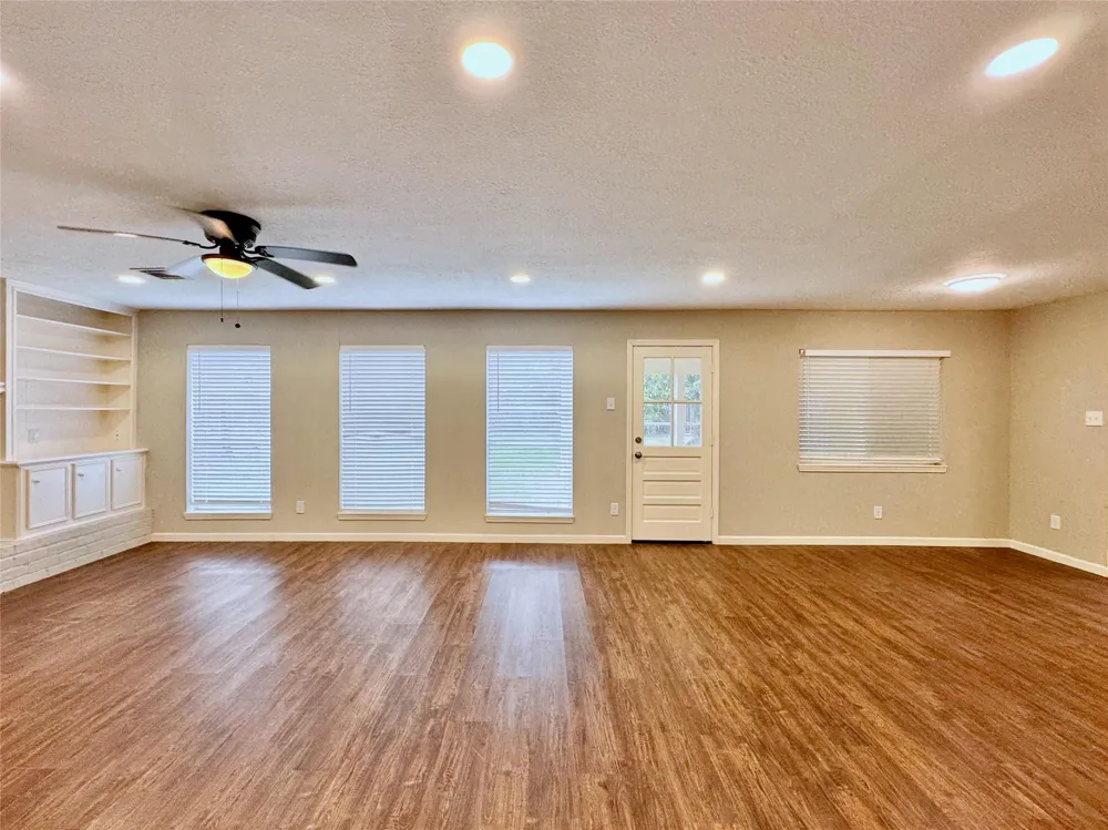 3439 Aspen Bend Drive Houston, TX 77068