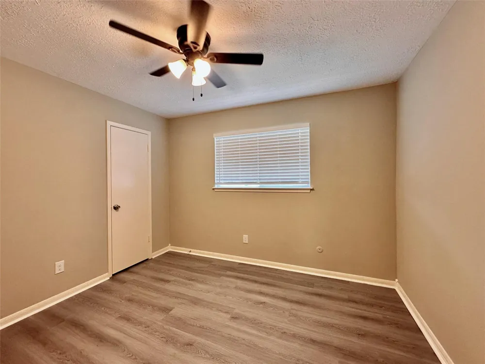 3439 Aspen Bend Drive Houston, TX 77068