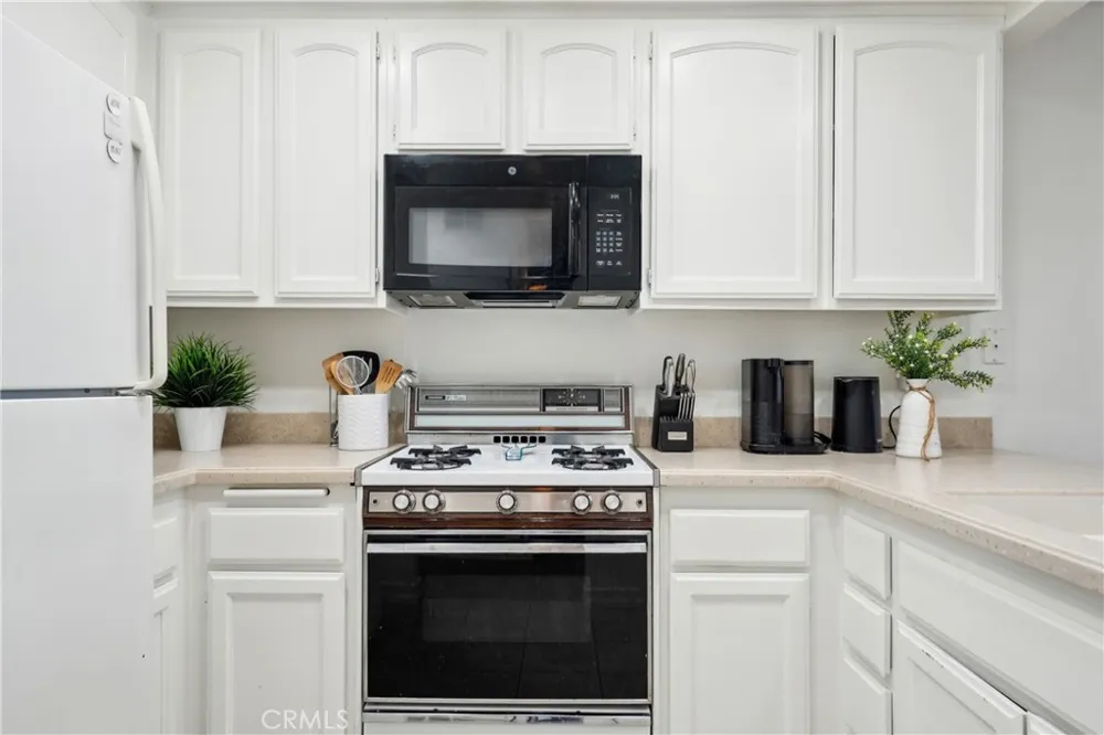 22230 S Vermont Avenue #102B Torrance, CA 90502