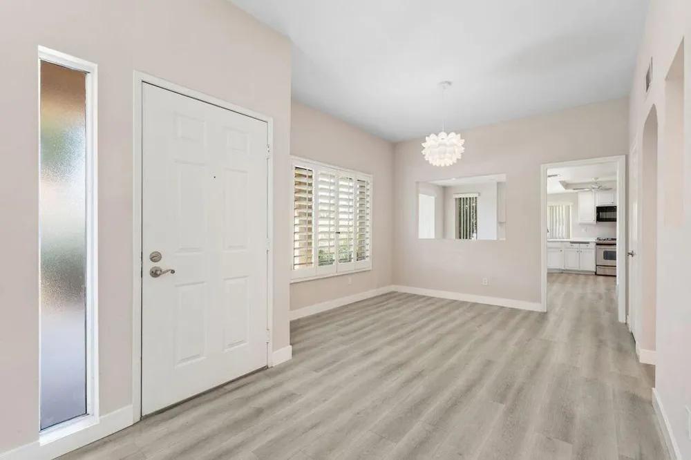 44239 Venice Court Palm Desert, CA 92260