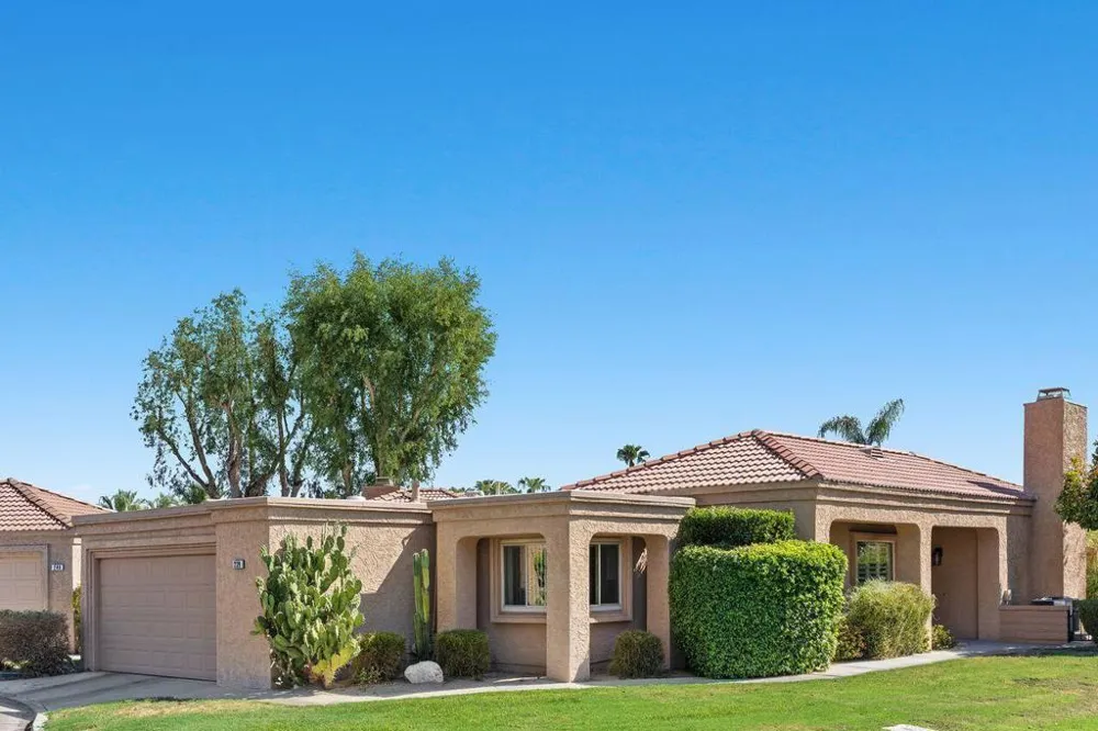 44239 Venice Court Palm Desert, CA 92260