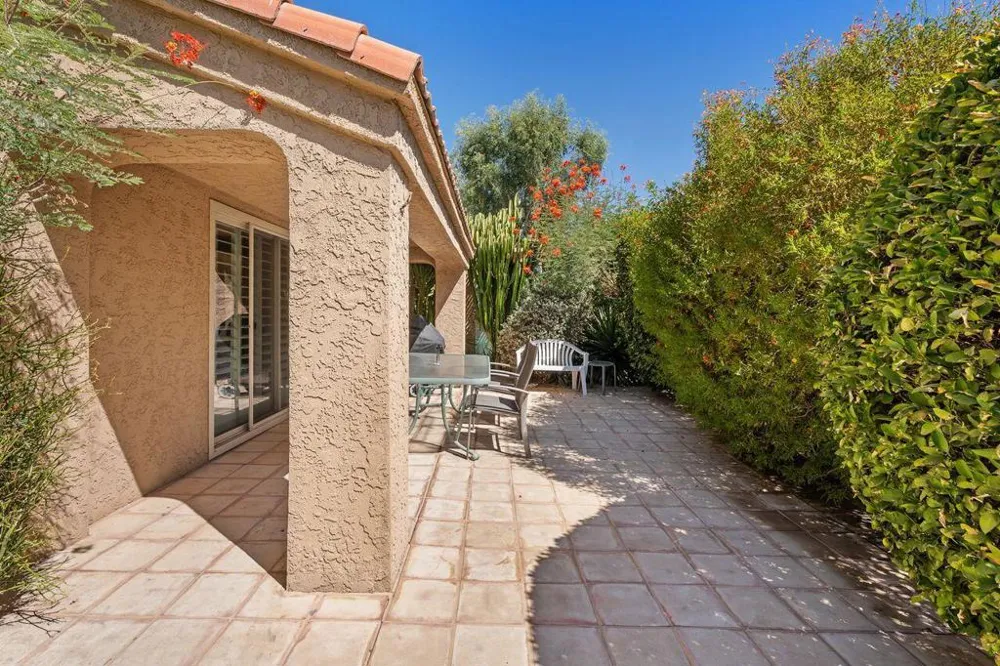 44239 Venice Court Palm Desert, CA 92260