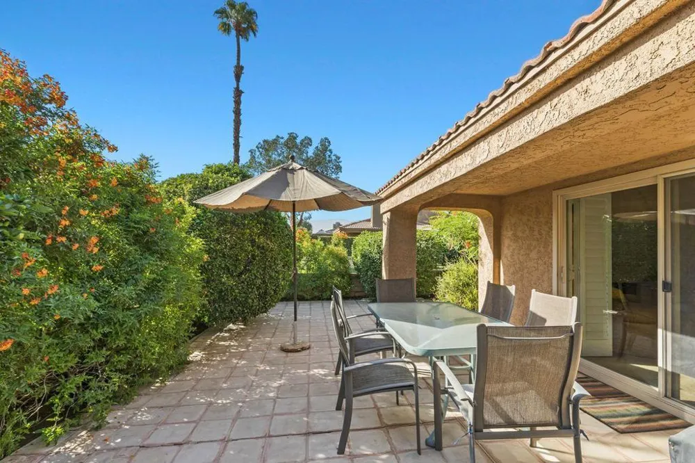44239 Venice Court Palm Desert, CA 92260