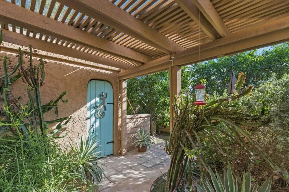 44239 Venice Court Palm Desert, CA 92260