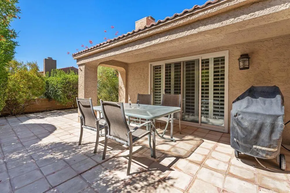 44239 Venice Court Palm Desert, CA 92260