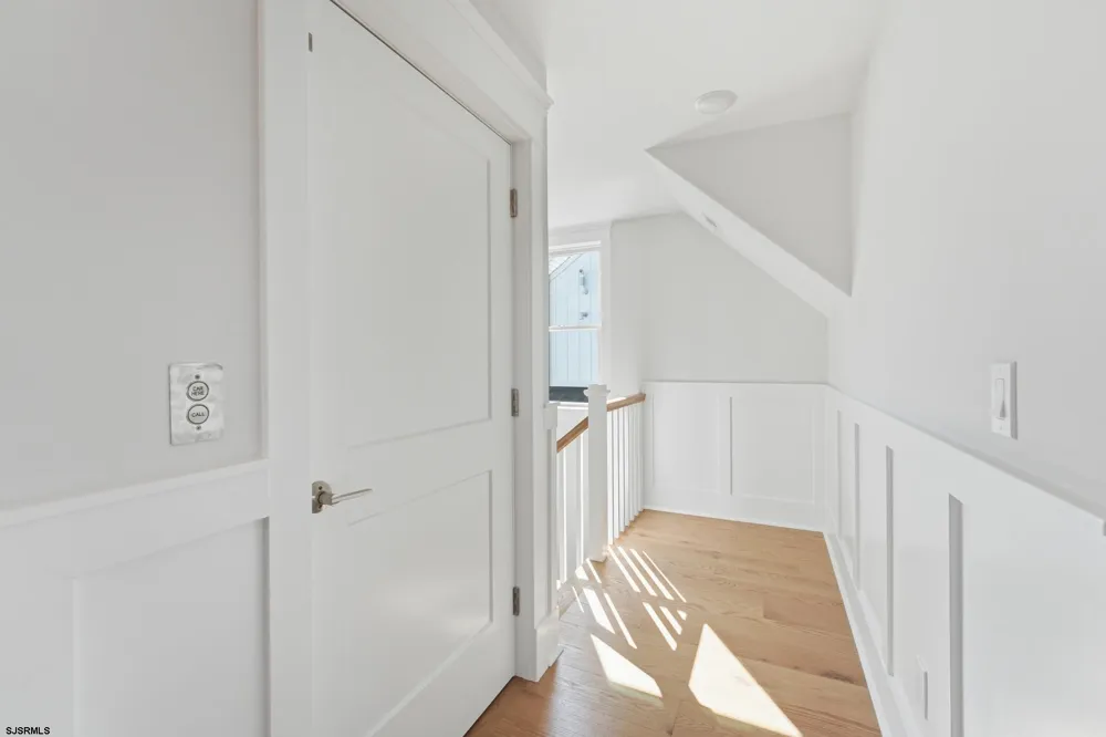 827 Saint Charles Pl Ocean City, NJ 08226