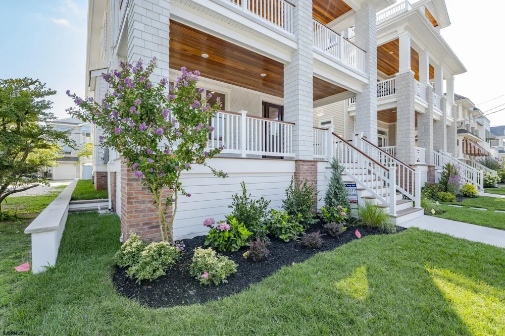 827 Saint Charles Pl Ocean City, NJ 08226