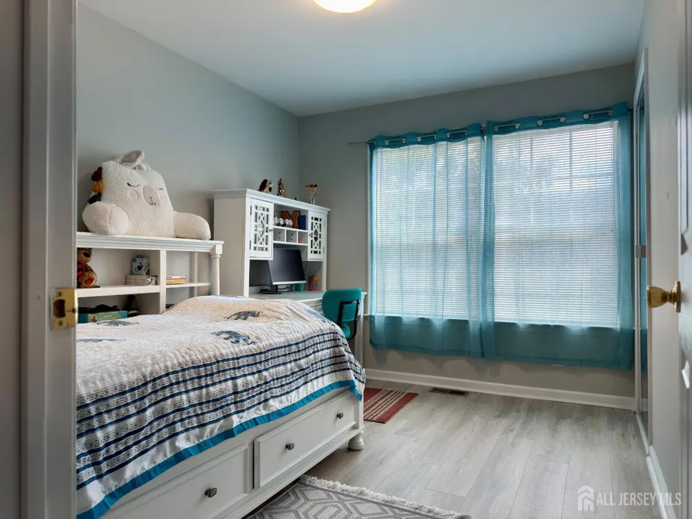 1203 RHOADS DRIVE Montgomery, NJ 08502