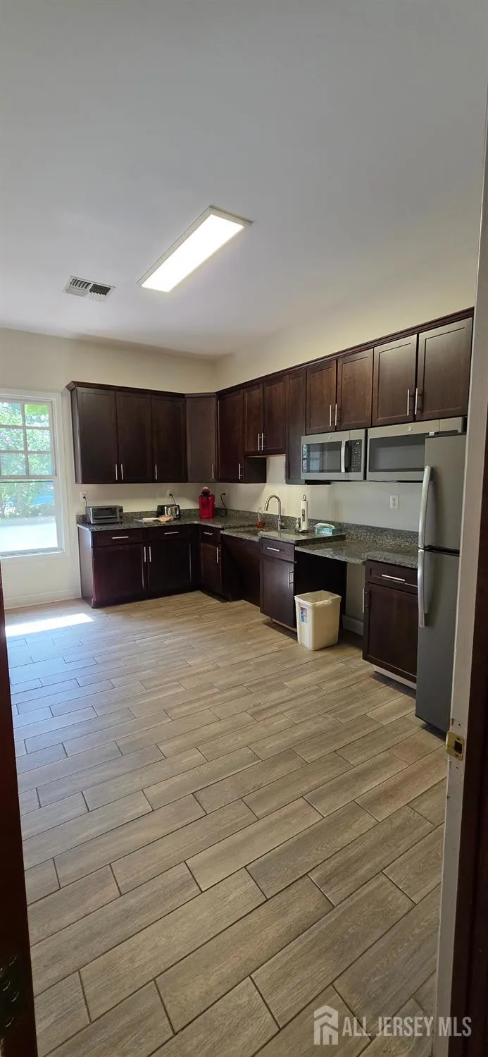 1203 RHOADS DRIVE Montgomery, NJ 08502