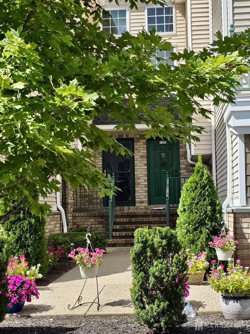 1203 RHOADS DRIVE Montgomery, NJ 08502