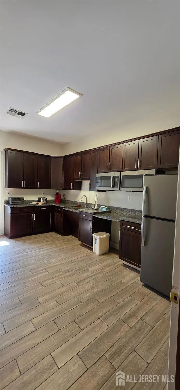 1203 RHOADS DRIVE Montgomery, NJ 08502