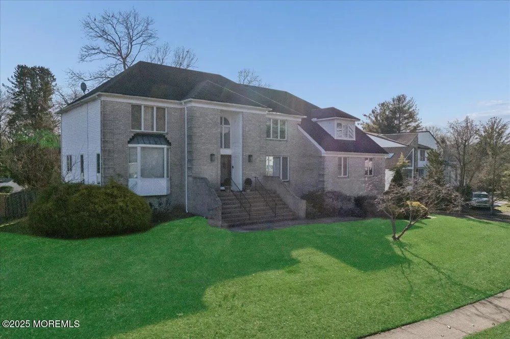 141 Micki Drive Morganville, NJ 07751